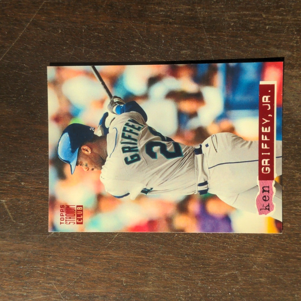 #85 Ken Griffey Jr. 1994 Baseball Card